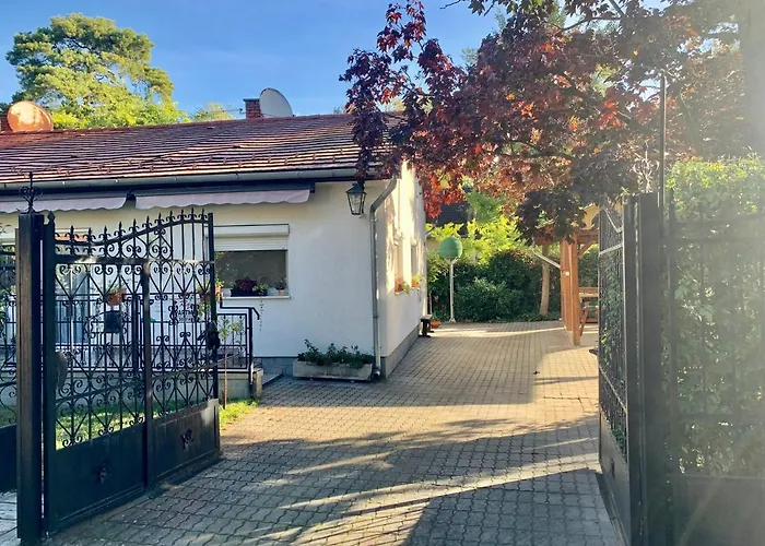 Rose Διαμέρισμα Balatonlelle